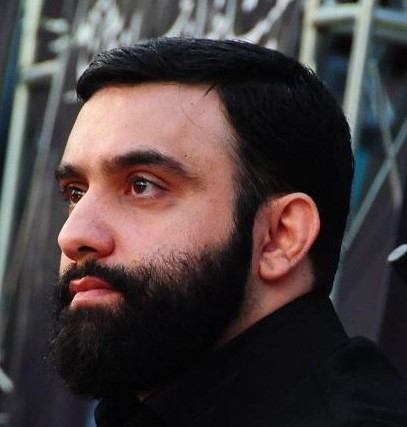 جواد مقدم حسین اصلا اسم تو آدمو دیوونه تر میکنه